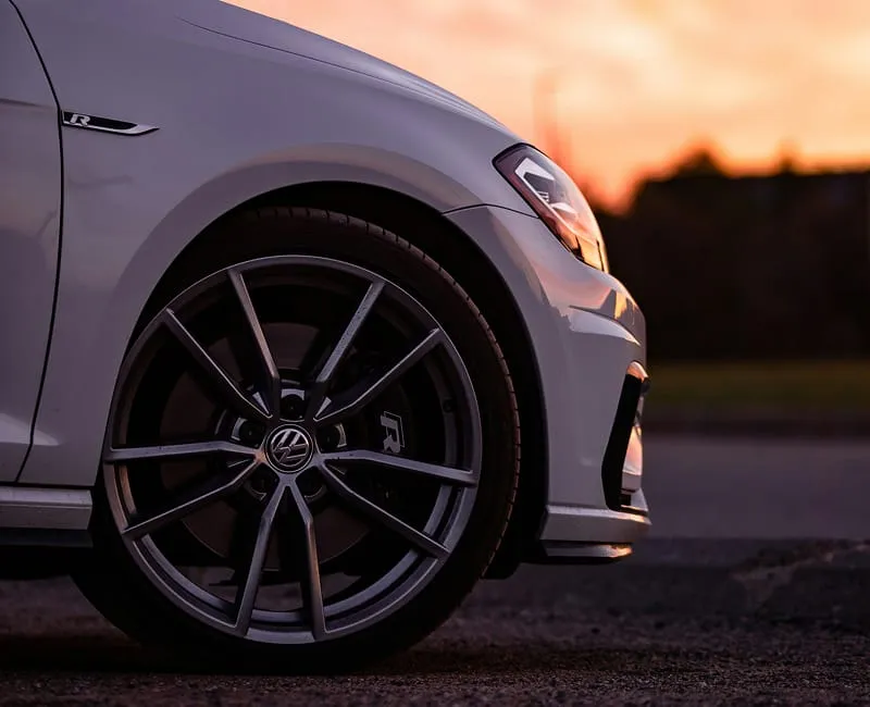 VOLKSWAGEN SERVICE HISTORY